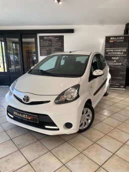 TOYOTA AYGO 1.0 VVT-I 68 ch ESSENCE 2012 – PREMIÈRE MAIN– RÉVISION COMPLÈTE– CT OK –GARANTIE 12 MOIS