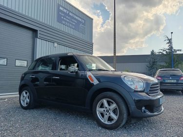 MINI COUNTRYMAN ONE 98 CV CRIT AIR 1 / GPS / BLUETOOTH 1ERE MAIN SUIVI COMPLET / CT + ENTRETIEN OK