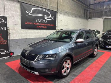 SKODA OCTAVIA 3 COMBI SCOUT 4X4 2.0 TDI 184CH, Entretien complet en Concession, Attelage, Carplay
