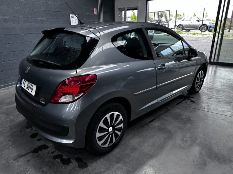 Peugeot 207 207 1.6 HDI 90 Premium 2009 - Miniature 7