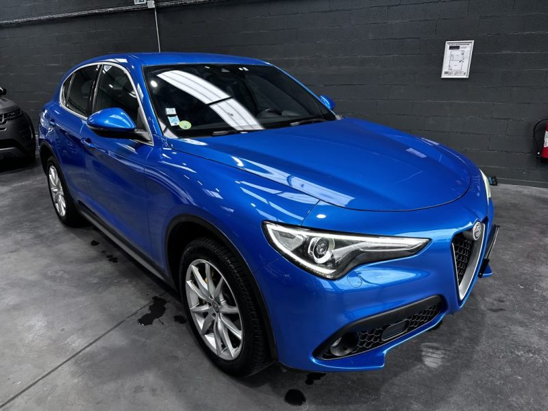 Alfa Romeo Stelvio 2.2 210CV Q4 AT8 Super 2018 - Miniature 8
