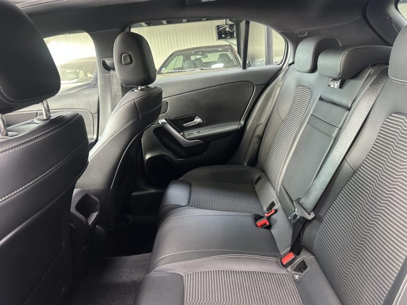 Mercedes-benz Classe A (w177) A 220 4-matic 7g-dct 190CV Toit Ouvrant 2019 - Miniature 13