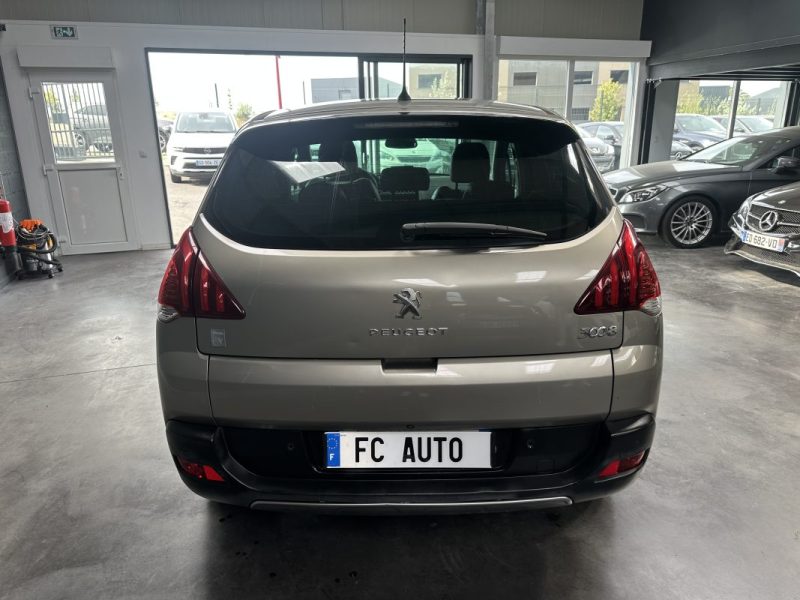 Peugeot 3008 HYBRID4 2.0 HDI 163CV BMP6 + Electric 37CV 2014 - Miniature 6
